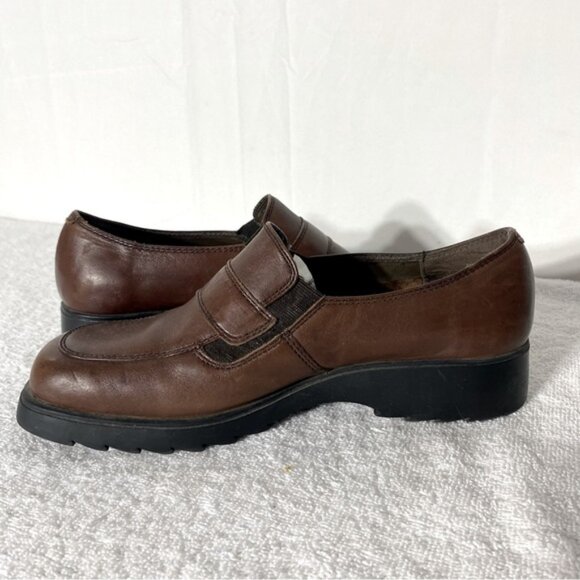 Vintage B.U.M. Equipment Brown Leather Rounded Square Toe Chunky Heel Loafer 6.5 - Picture 10 of 12